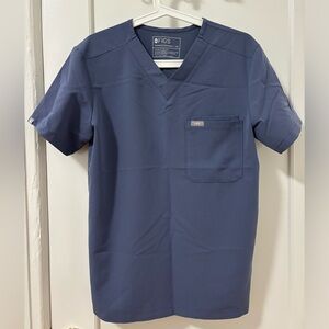 Figs- Space Navy Three-Pocket Scrub Top men’s XS